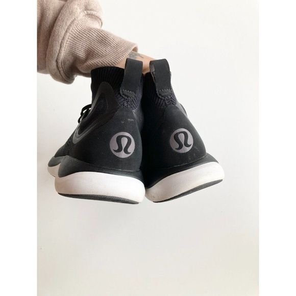 LULULEMON ChargeFeel Workout Mid Black Seamless Sneakers Running Shoes, Size 9 - Picture 7 of 16